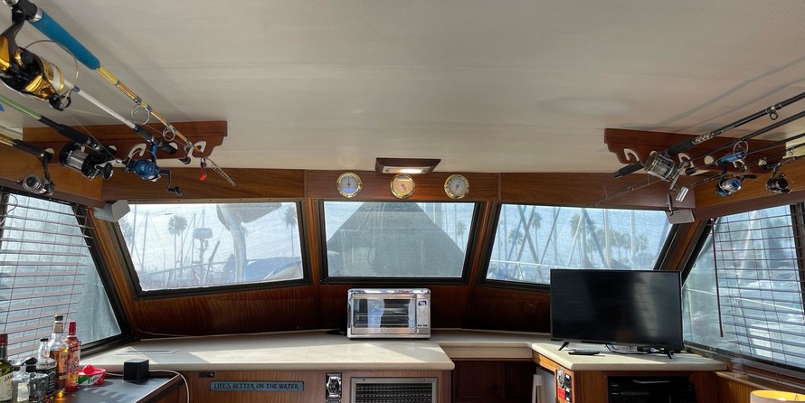 Hatteras 77 Convertible