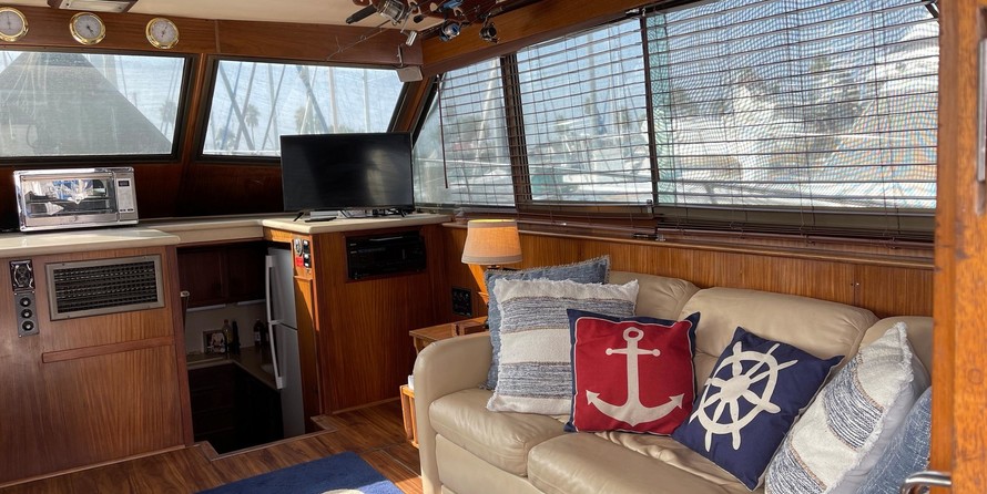Hatteras 77 Convertible