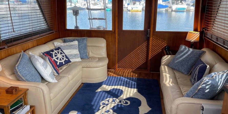 Hatteras 77 Convertible