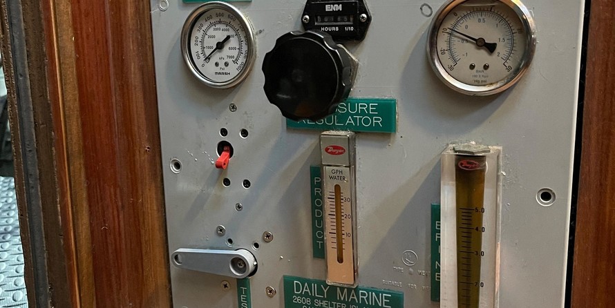 Hatteras 77 Convertible