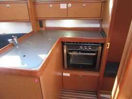 Bavaria CRUISER 34