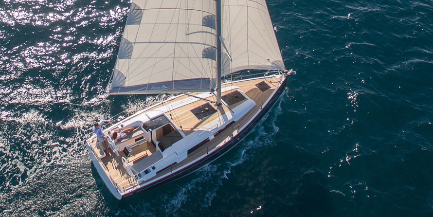 Hanse 388