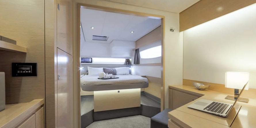 Fountaine Pajot Saba 50