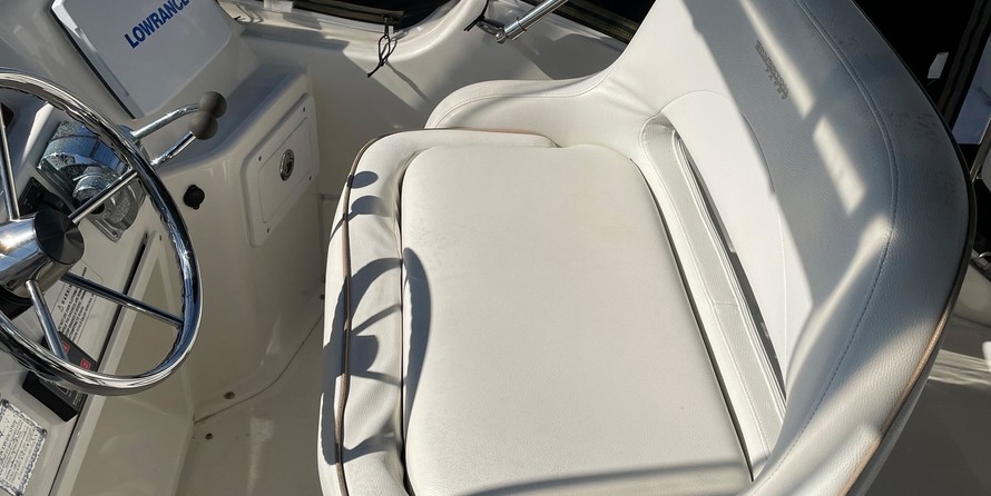 Silverton 33 Convertible