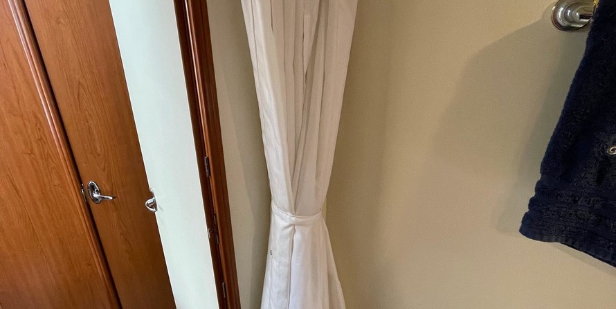 Silverton 33 Convertible