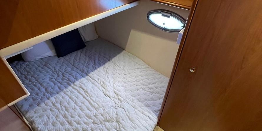 Silverton 33 Convertible