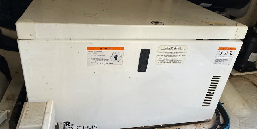 Silverton 33 Convertible