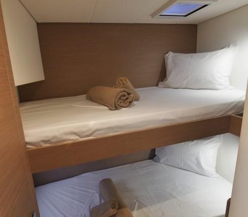 Fountaine Pajot Saona 47