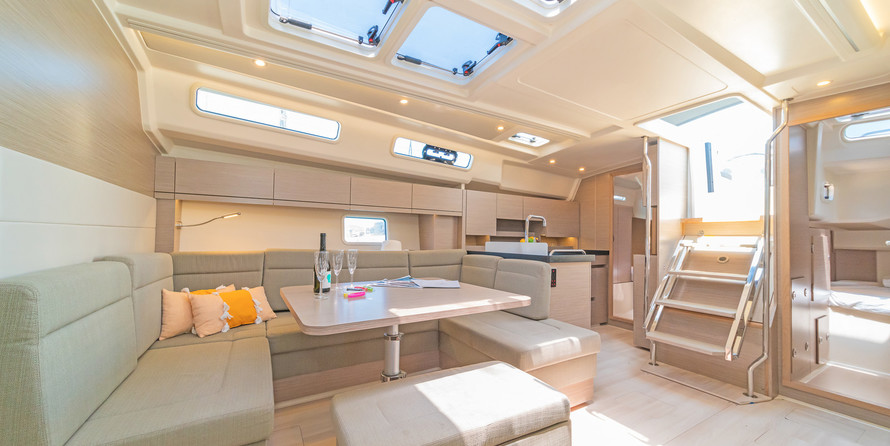 Hanse 458