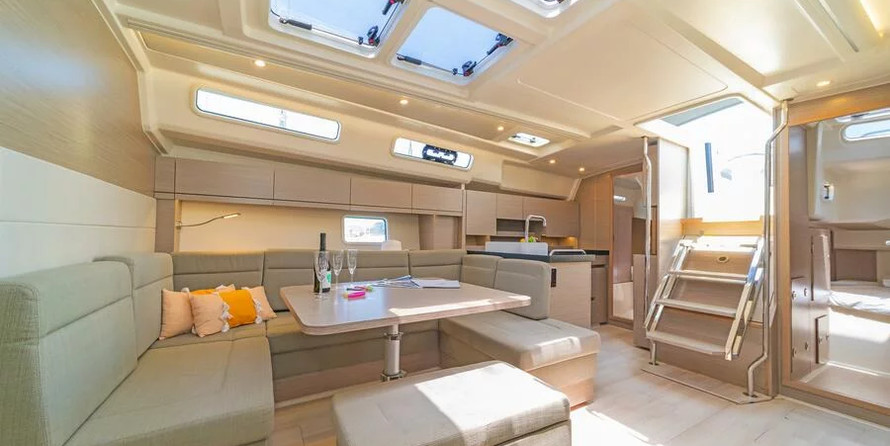 Hanse 458