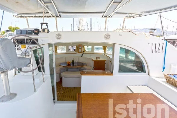 Lagoon 380