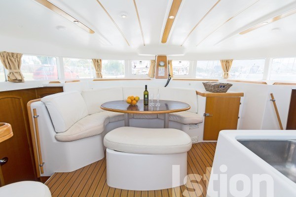 Lagoon 380