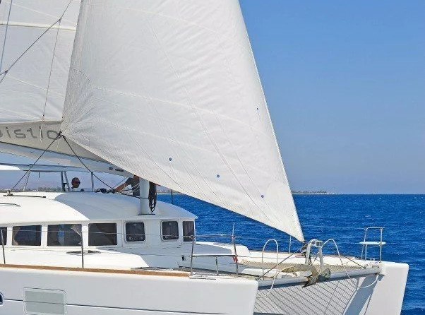 Lagoon 380