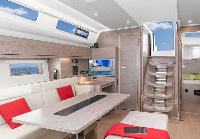 Hanse 508