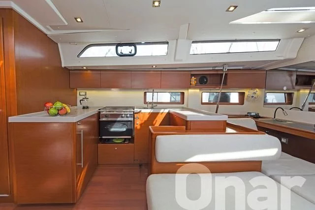 Oceanis 51.1