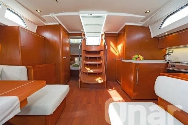 Oceanis 51.1