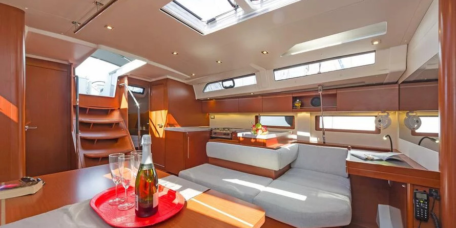 Oceanis 51.1