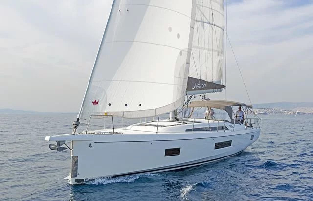 Oceanis 51.1 A/C - GEN