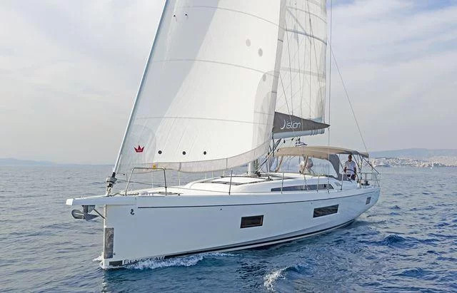Oceanis 51.1 A/C - GEN