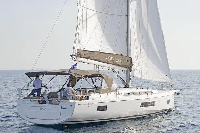 Oceanis 51.1 A/C - GEN