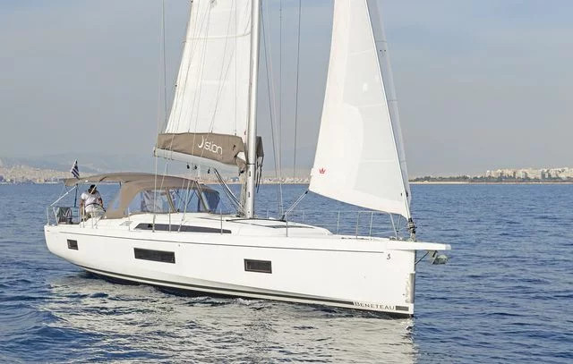 Oceanis 51.1 A/C - GEN
