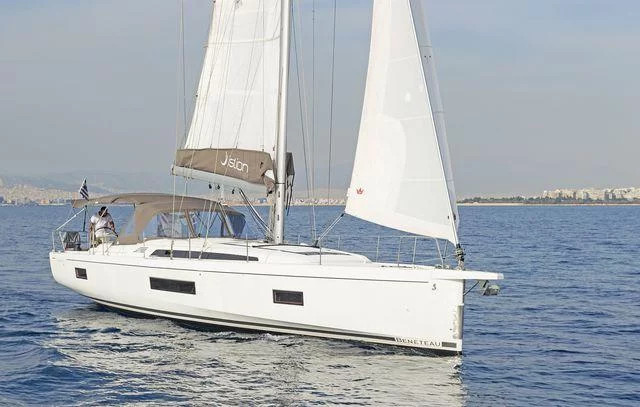 Oceanis 51.1 A/C - GEN