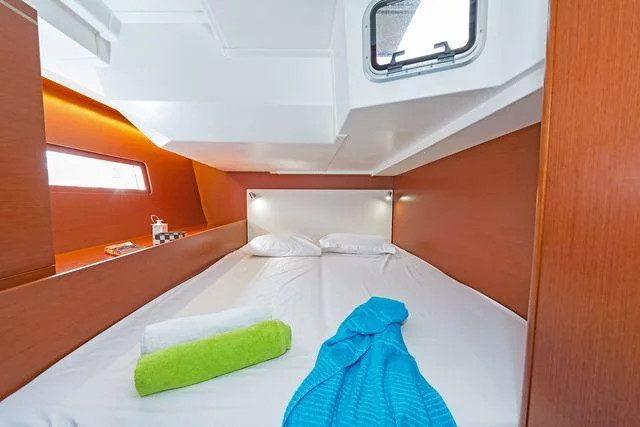 Oceanis 51.1 A/C - GEN