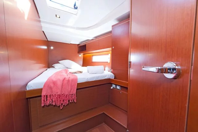 Oceanis 51.1 A/C - GEN