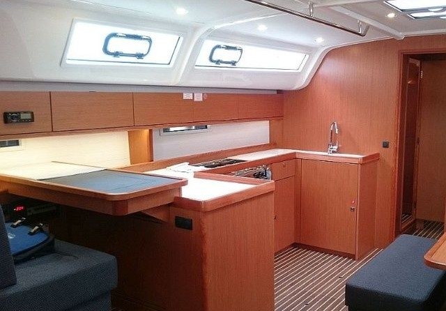 Bavaria Cruiser 51