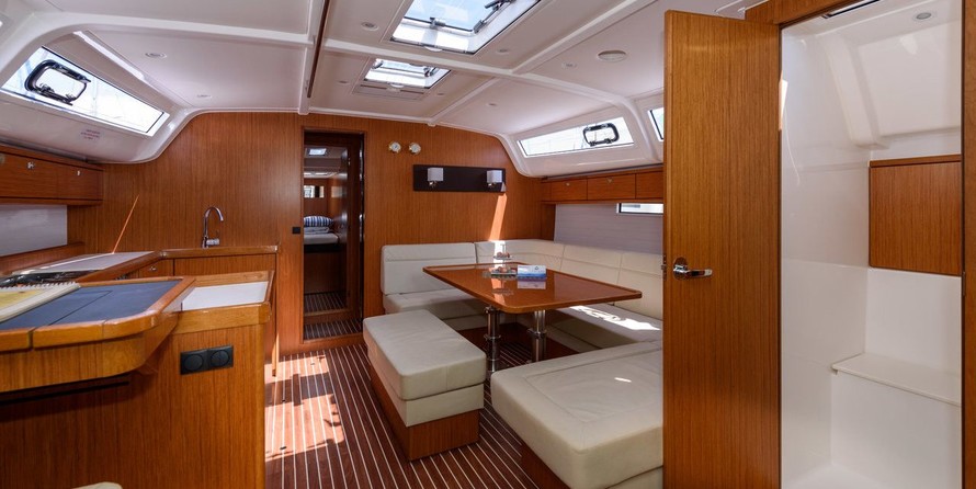 Bavaria Cruiser 51