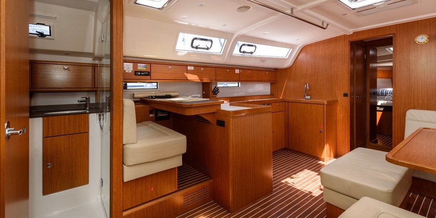 Bavaria Cruiser 51