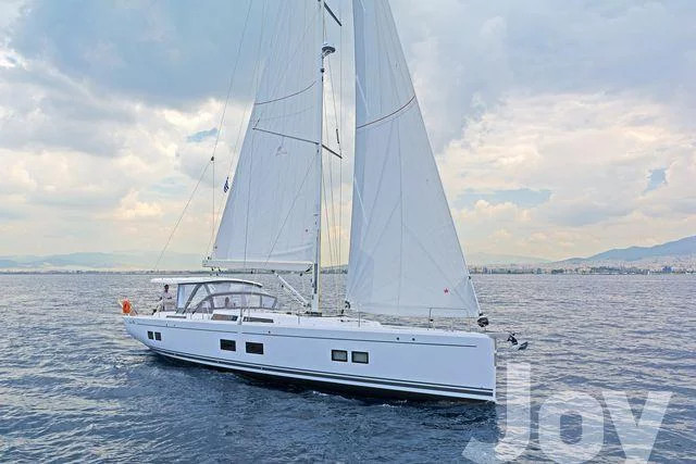 Hanse 548