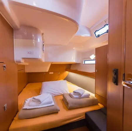 Bavaria Cruiser 51