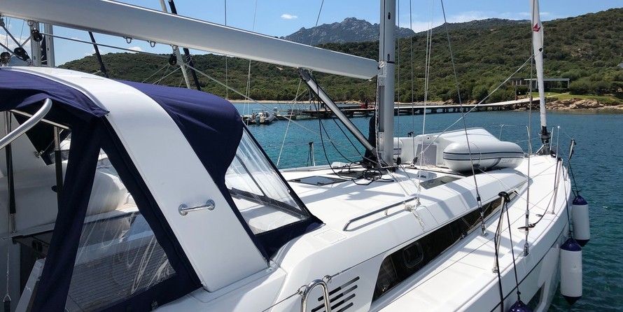 Beneteau Oceanis 46.1