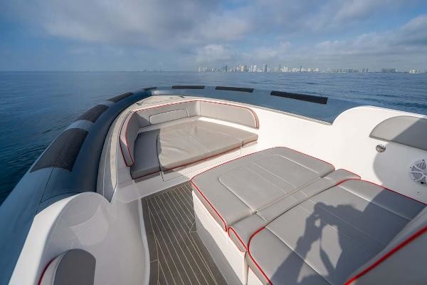 Ocean 1 Yachts Rouge 370