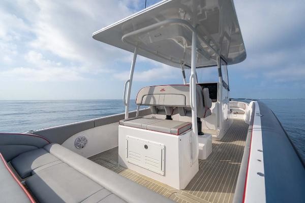 Ocean 1 Yachts Rouge 370