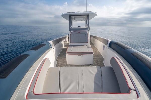 Ocean 1 Yachts Rouge 370