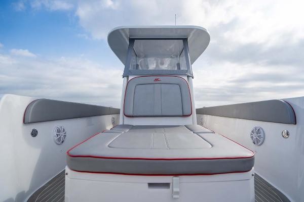 Ocean 1 Yachts Rouge 370