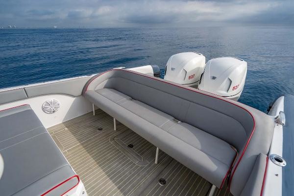 Ocean 1 Yachts Rouge 370