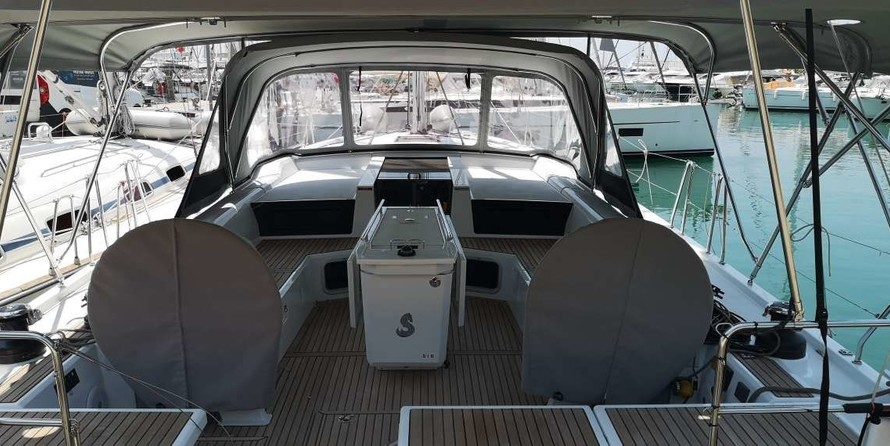 Beneteau Oceanis 51.1