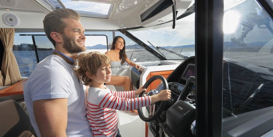 Jeanneau Merry Fisher 895