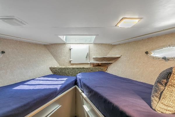 Broward Raised Pilothouse