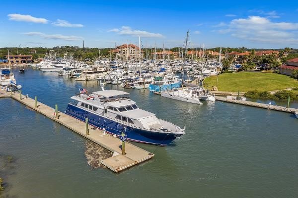 Broward Raised Pilothouse