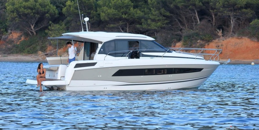 Jeanneau NC 33