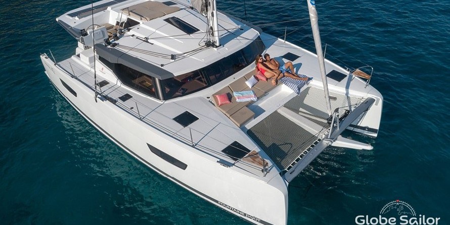 Fountaine Pajot Astréa 42
