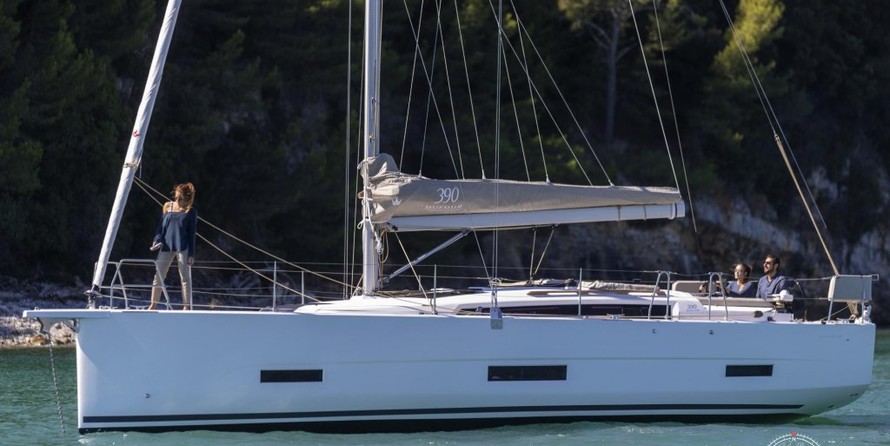 Dufour 390 Grand Large