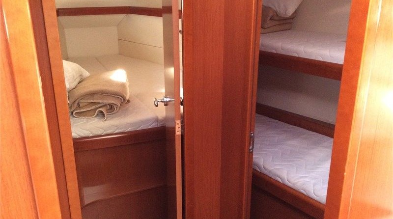 Beneteau Oceanis 46