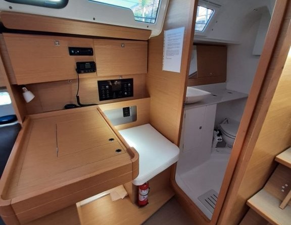 Dufour 360 Grand Large