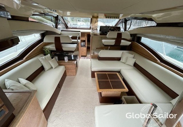 Azimut 47