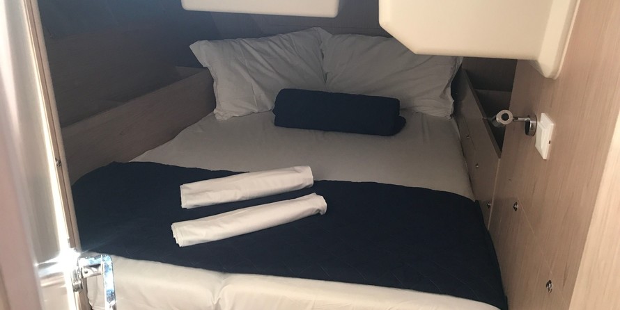 Beneteau Oceanis 41.1